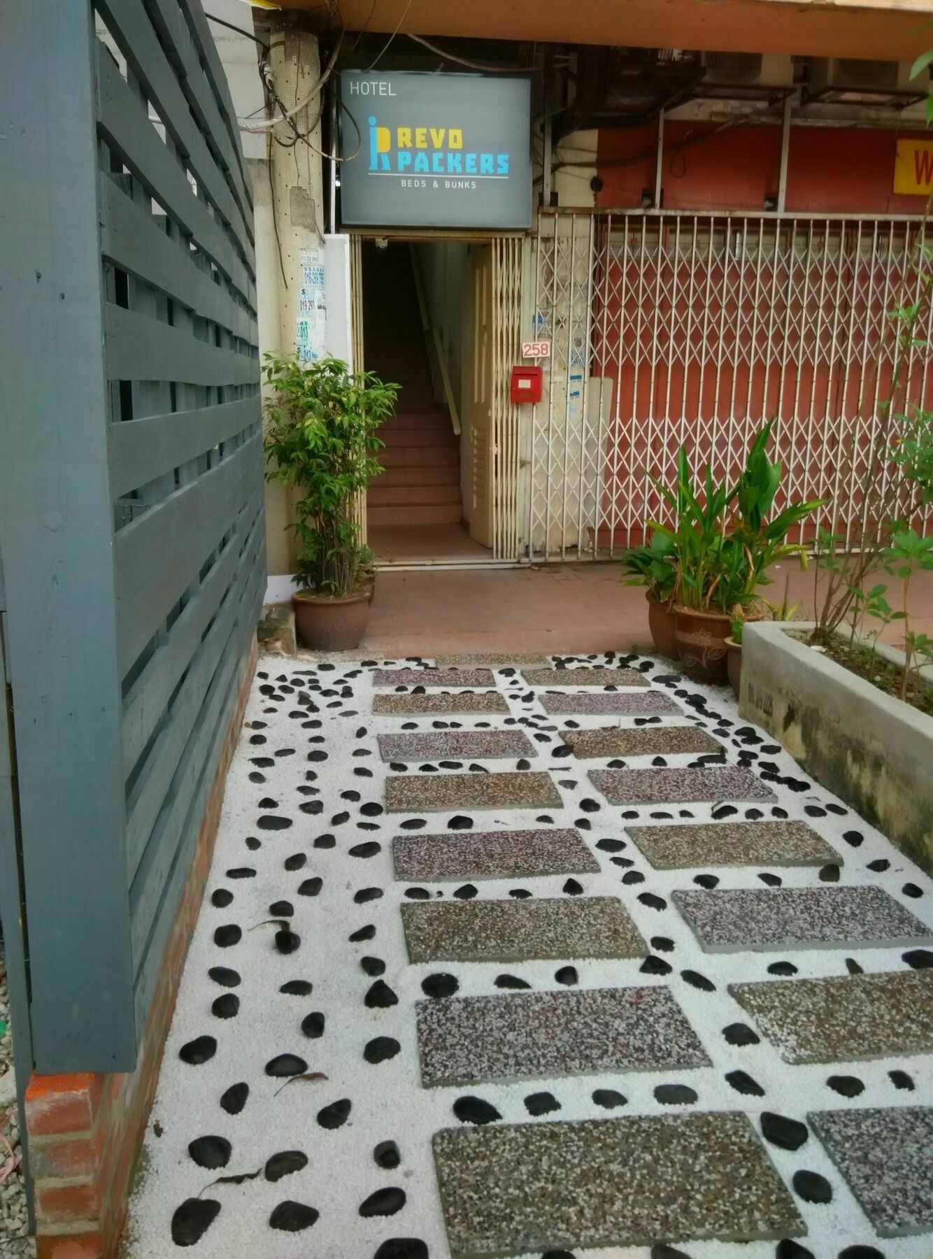 Revopackers Hostel Kuala Lumpur Buitenkant foto