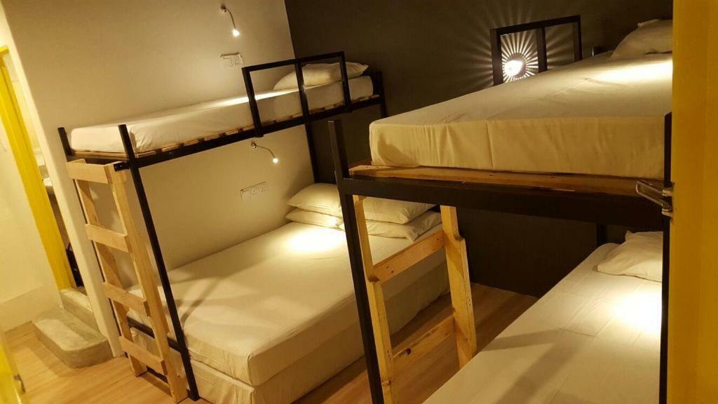 Revopackers Hostel Kuala Lumpur Buitenkant foto